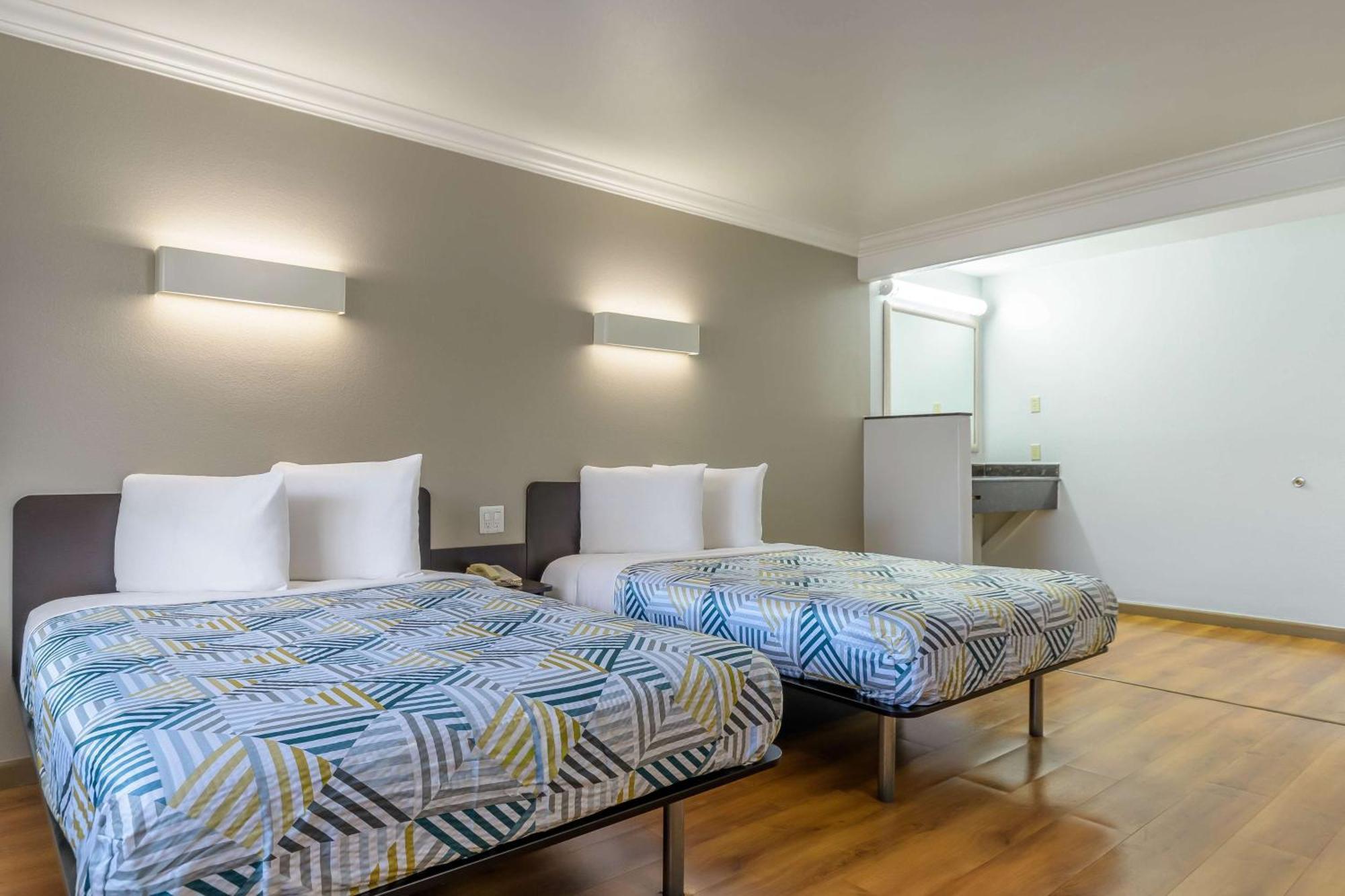 Motel 6-San Jose, Ca - Convention Center Eksteriør bilde