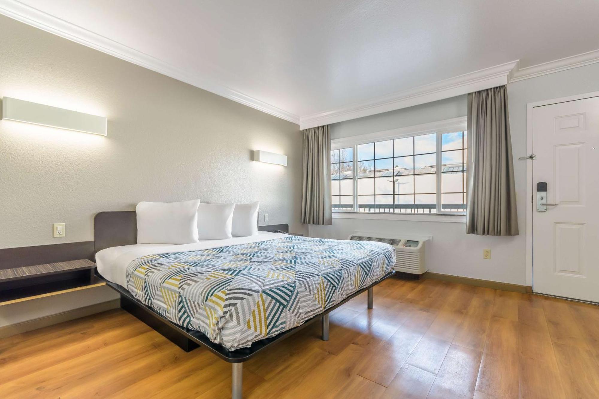 Motel 6-San Jose, Ca - Convention Center Eksteriør bilde