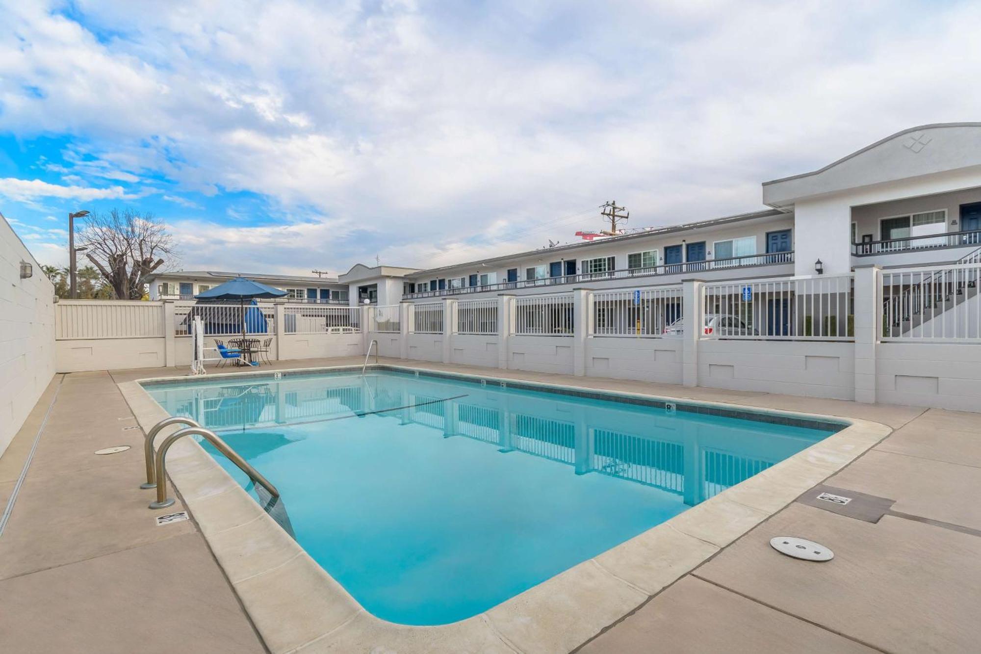 Motel 6-San Jose, Ca - Convention Center Eksteriør bilde